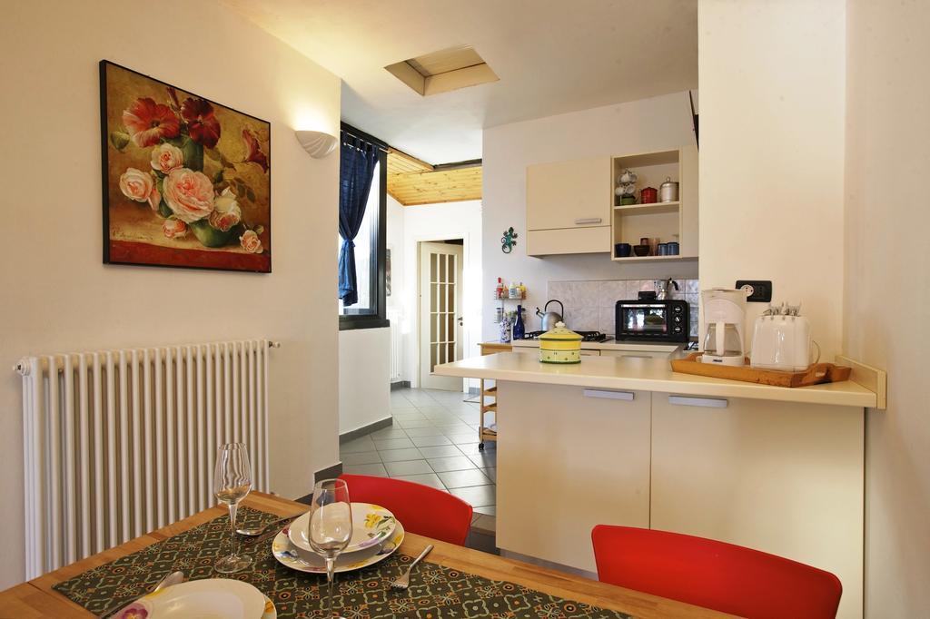 Bilocale Pieggio Apartment Oggebbio Exterior photo